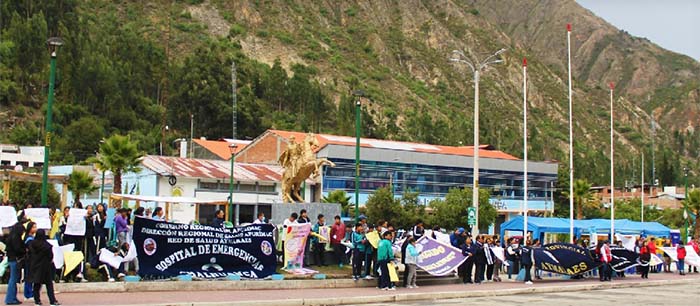 Minsa firmó contrato con empresa china para construir el nuevo Hospital de Emergencias de Chalhuanca 